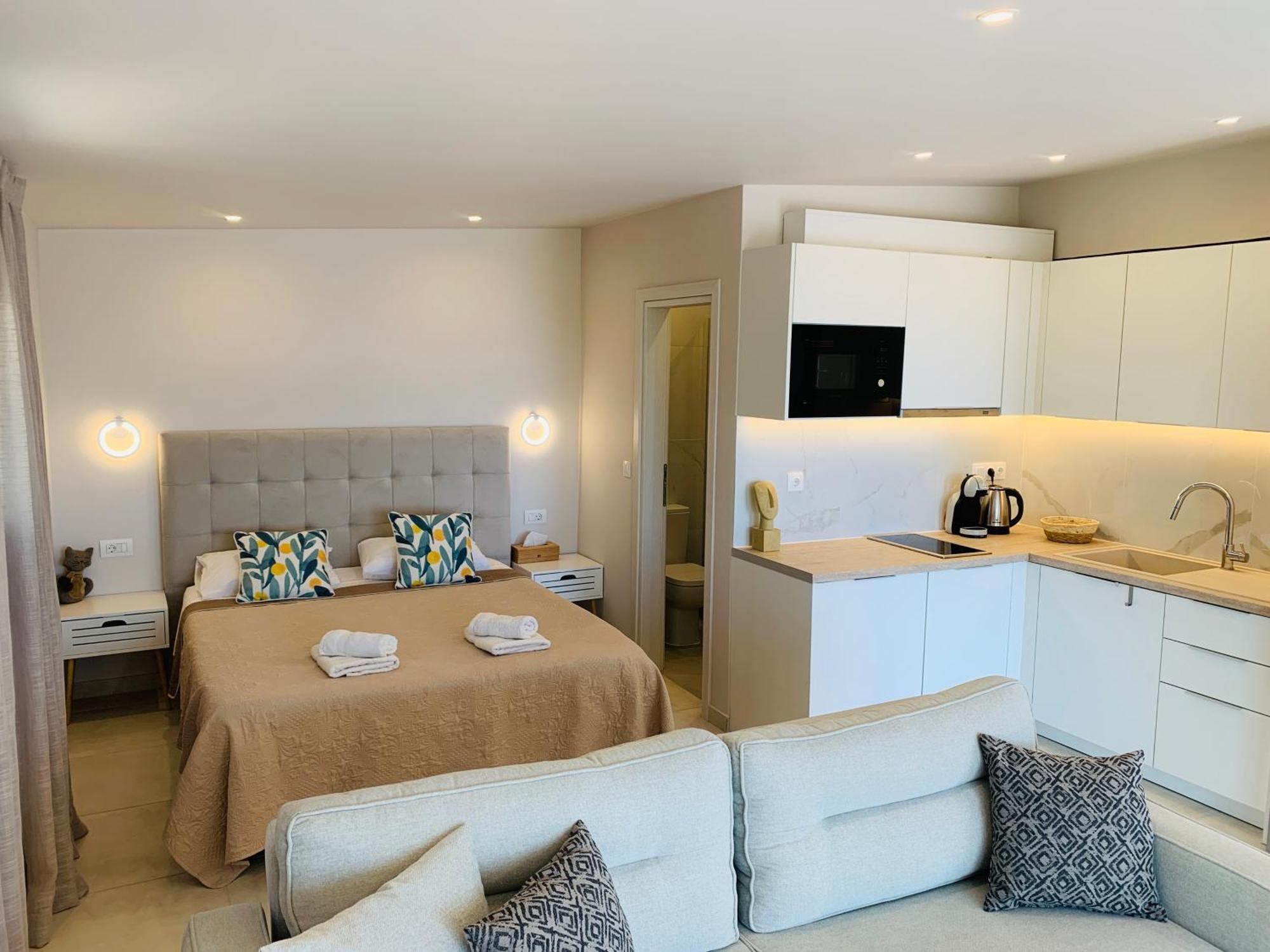 Thelfi Luxury Studio In Attica - Close To Varkiza Beach - Sea View Vári エクステリア 写真