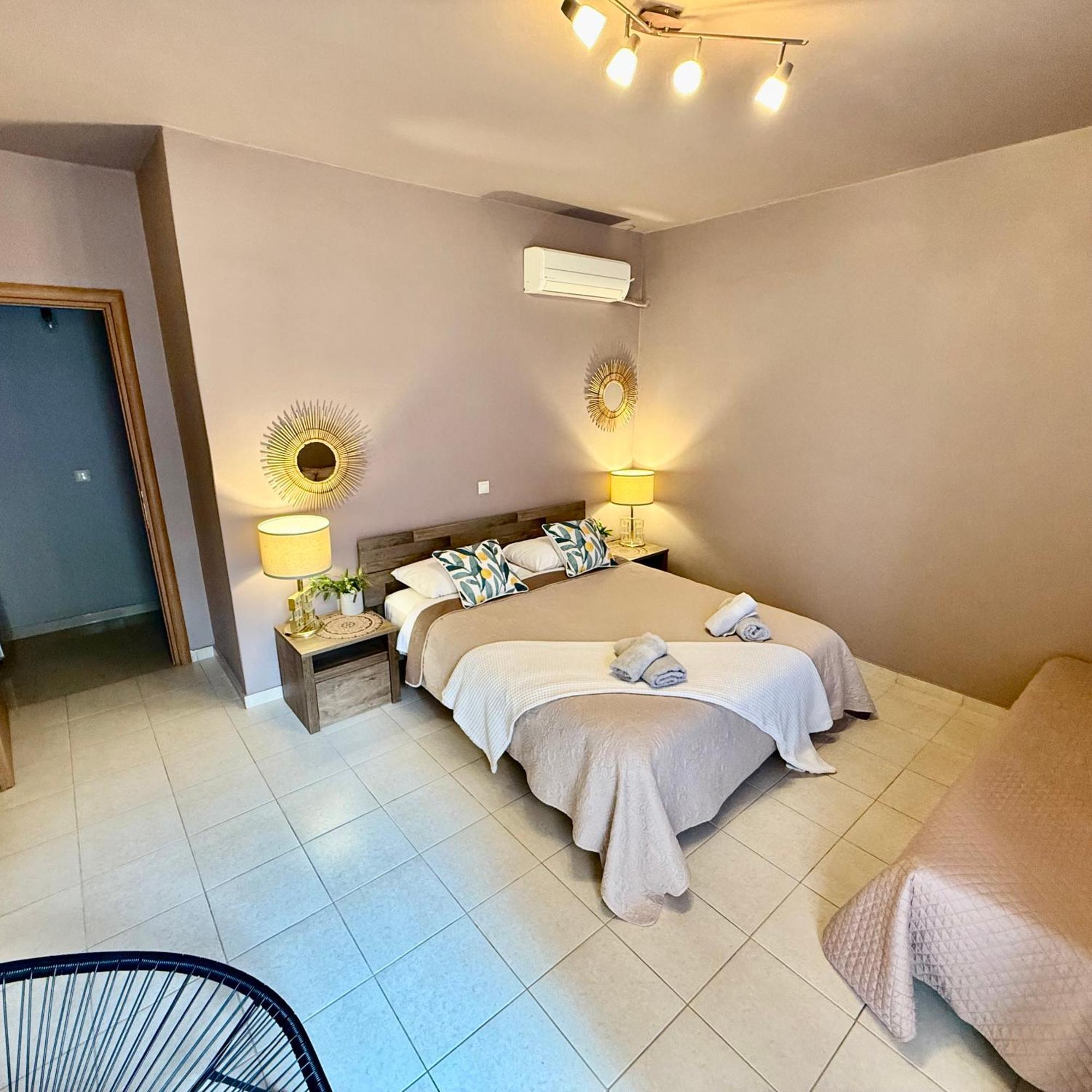 Thelfi Luxury Studio In Attica - Close To Varkiza Beach - Sea View Vári エクステリア 写真
